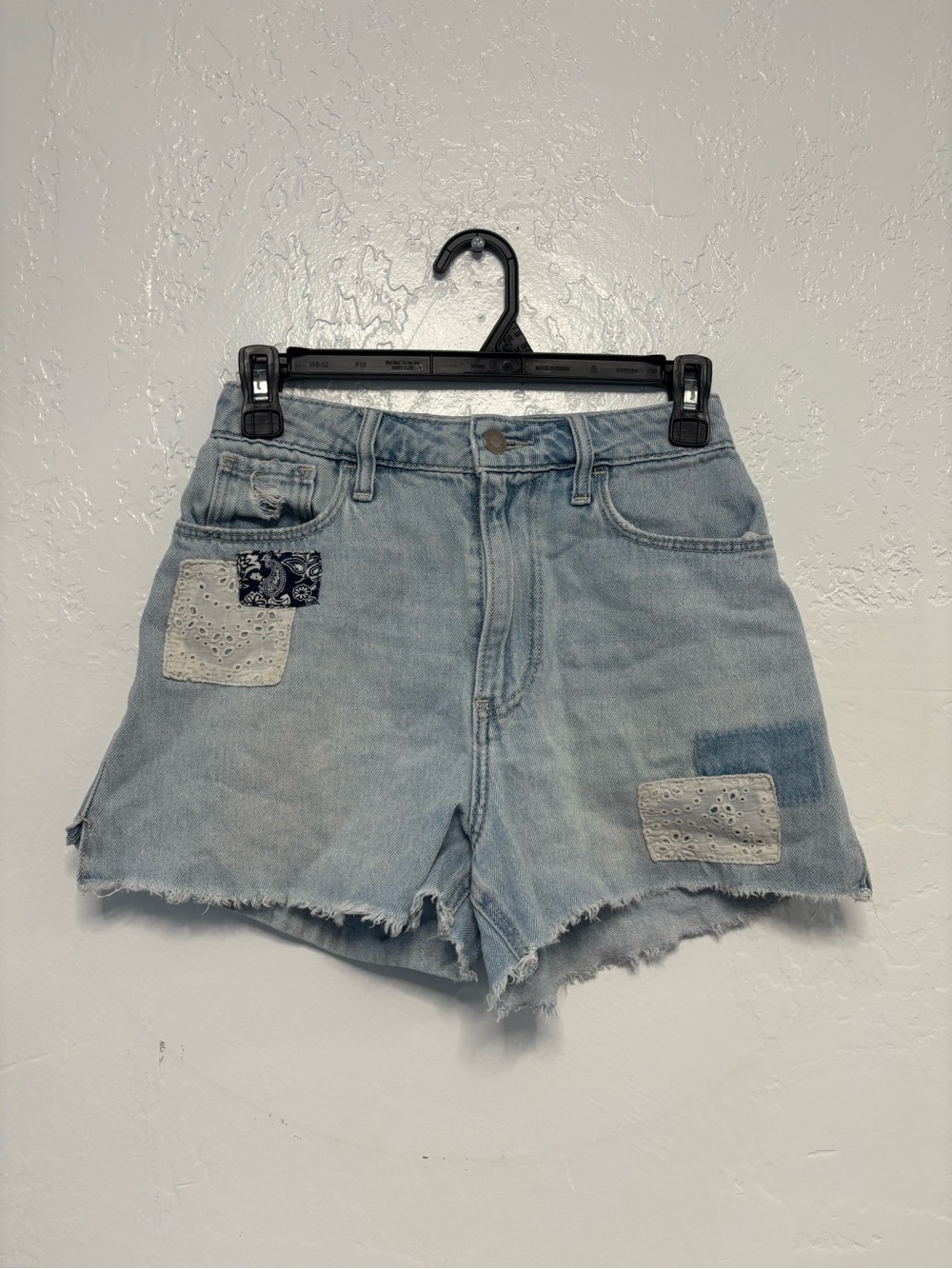 Womens size 00 Hollister brand Jean shorts, #J1257